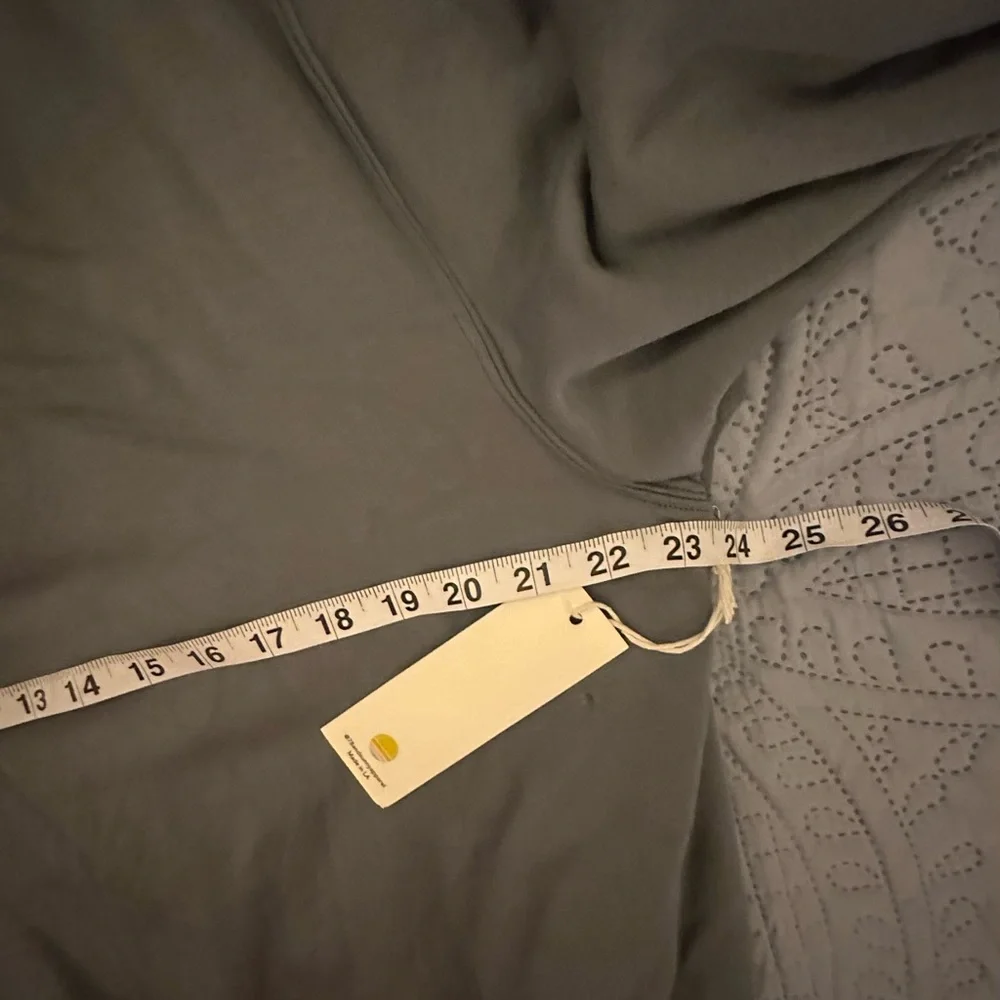 Everyday Crewneck Sweatshirt in Olive Green - Women - Picture 5 of 5